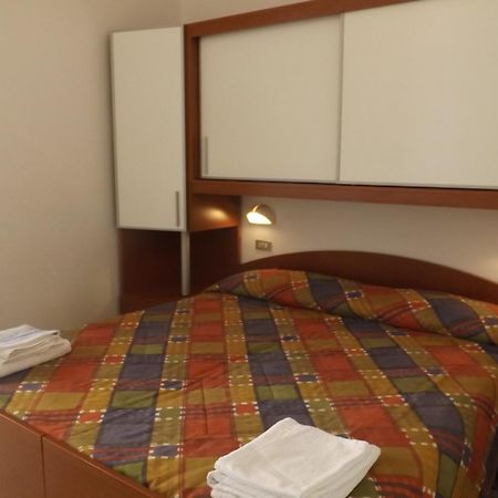 Hotel La Vela Bellaria-Igea Marina Bilik gambar