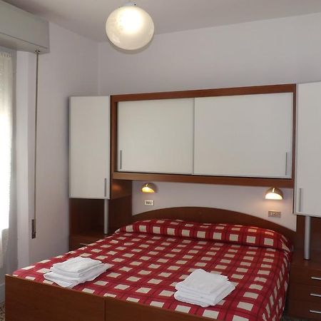 Hotel La Vela Bellaria-Igea Marina Bilik gambar