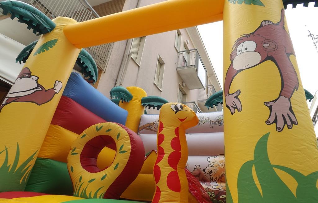 Hotel La Vela Bellaria-Igea Marina Luaran gambar