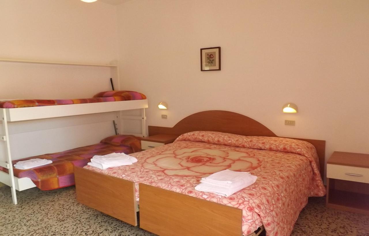 Hotel La Vela Bellaria-Igea Marina Bilik gambar